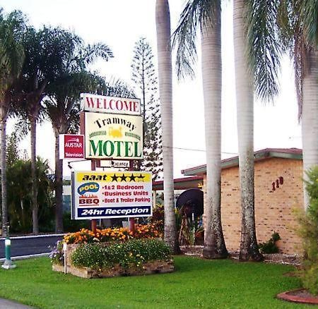 Tramway Motel Sarina Exterior photo